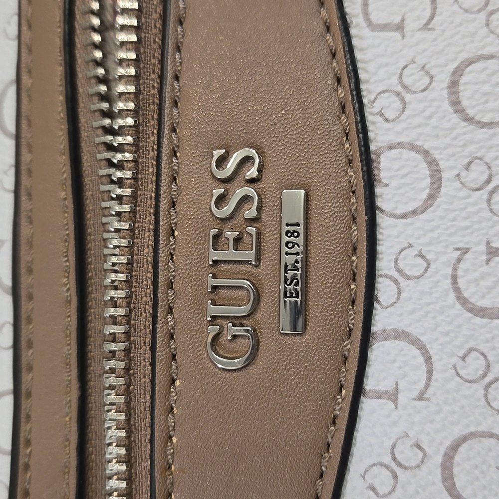 Guess Cream and Tan Tote Bag - Picture 3 of 8